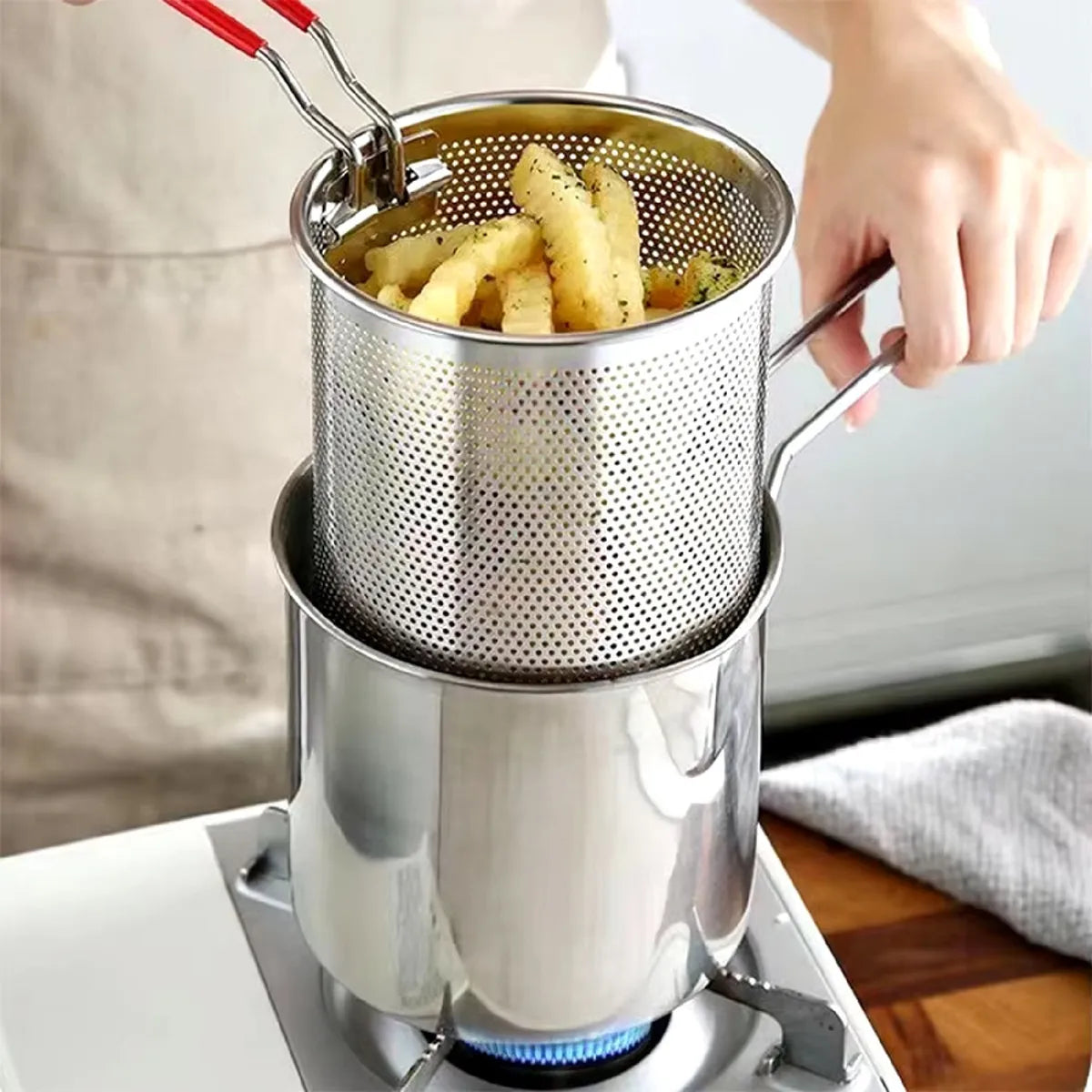 Olla Freidora Profunda con Canasta con Tapa – Crocantes Perfectos en Casa